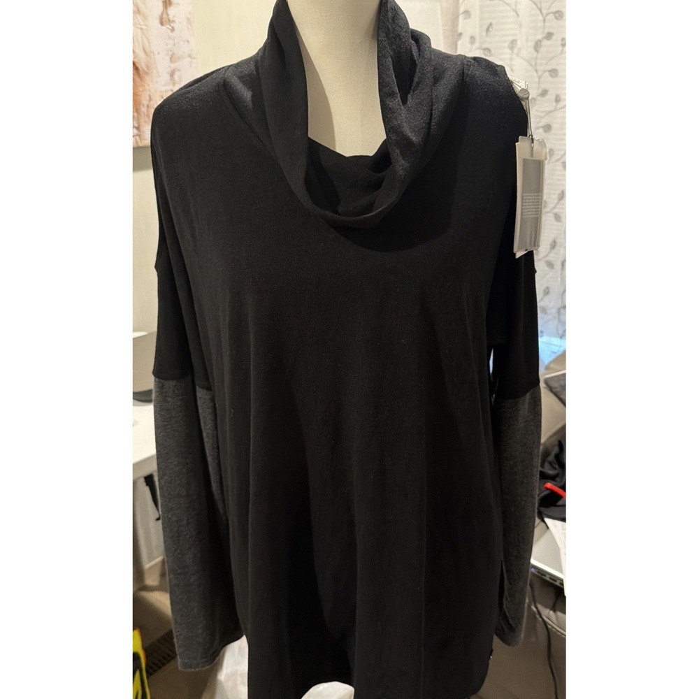 DKNY Sport Cold Shoulder Cowl Neck Top Size XL NWT